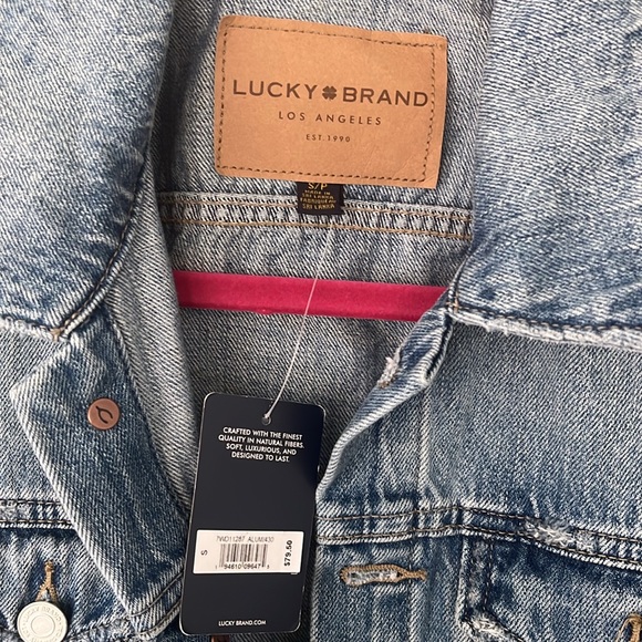 Lucky Brand jean jacket women’s size Small NWT - Picture 2 of 5
